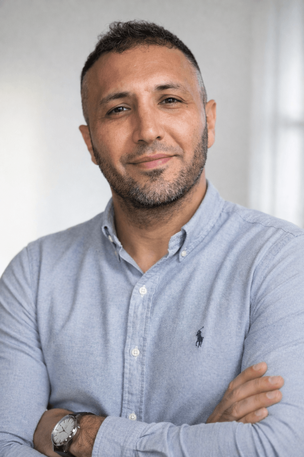 Caner Alma, Gründer und Entwickler von Esasyn